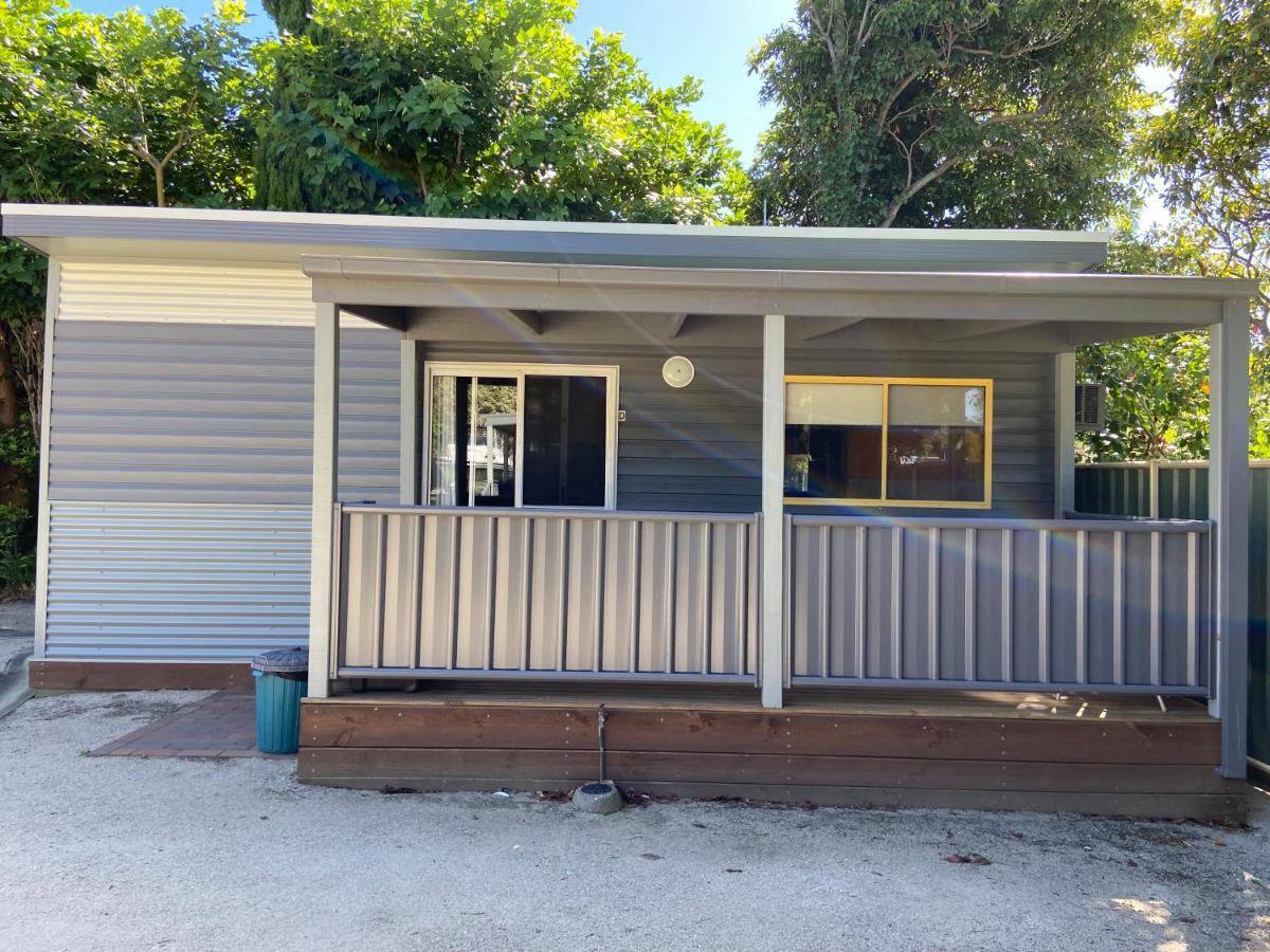 Beachcomber Caravan Park Mallacoota Eksteriør billede