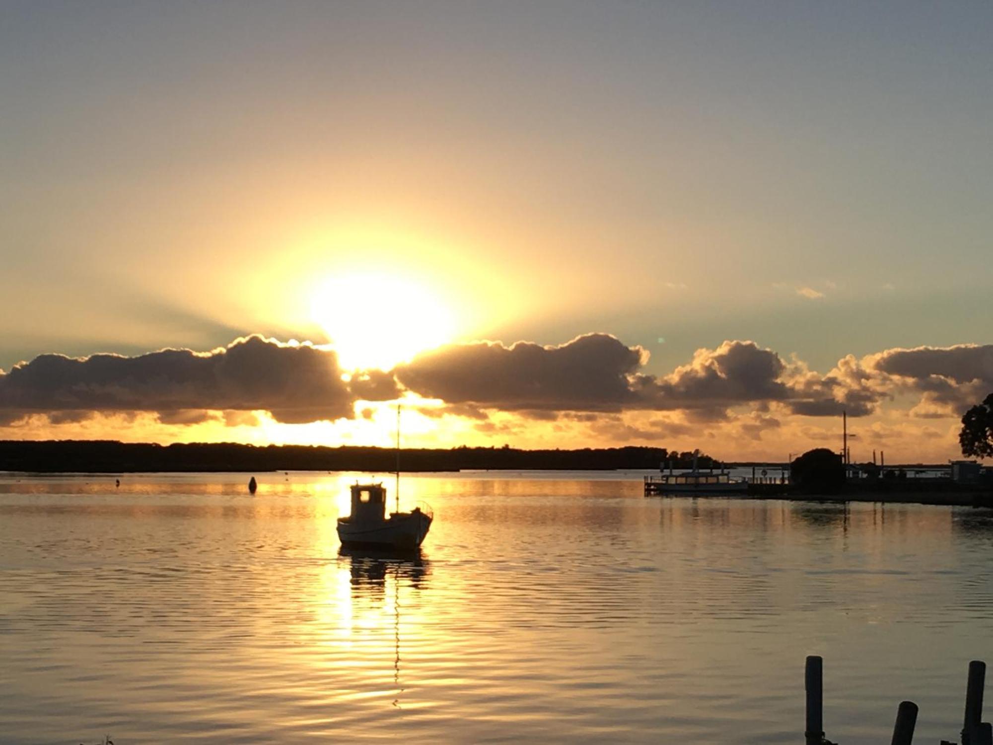 Beachcomber Caravan Park Mallacoota Eksteriør billede